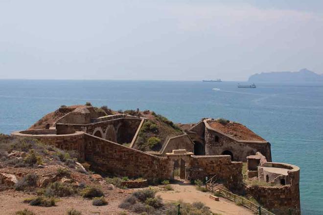 Cartagena Forts © Annika Fredriksson / Ocean Crusaders